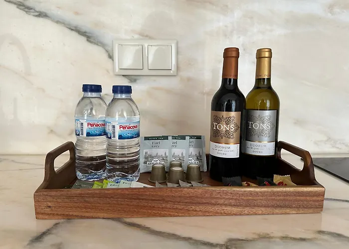 Lit - Clerigos Апартаменты