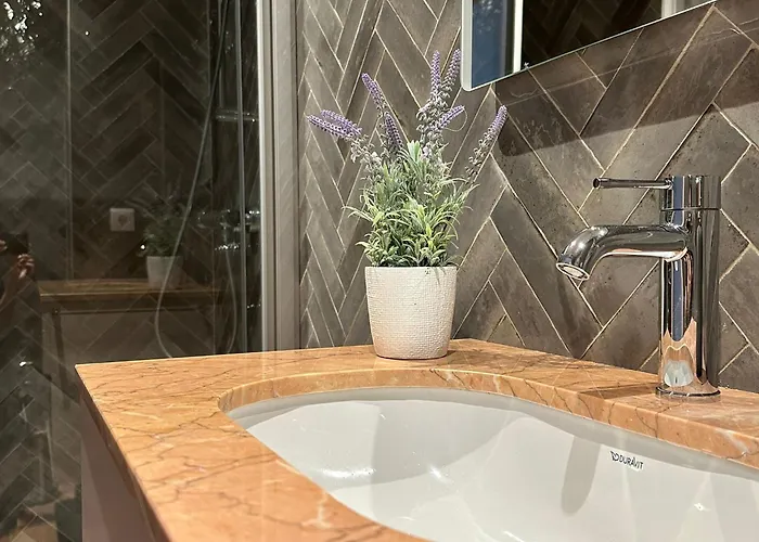 Lit - Clerigos * Oporto